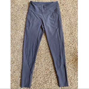 Victoria’s Secret Victoria Sport workout tights